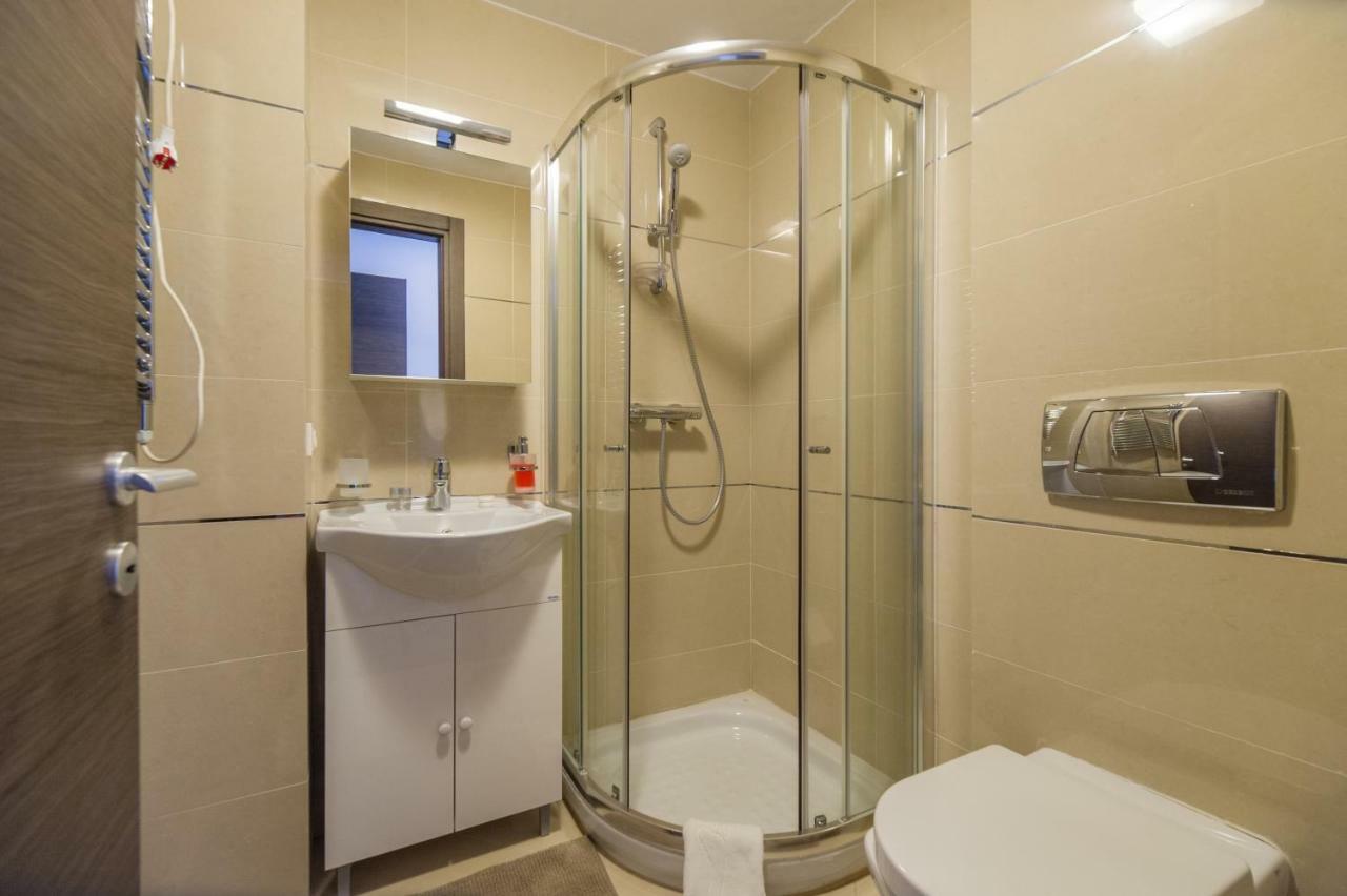 Family Apartment In Silver Mountain Resort Пояна-Брашов Экстерьер фото