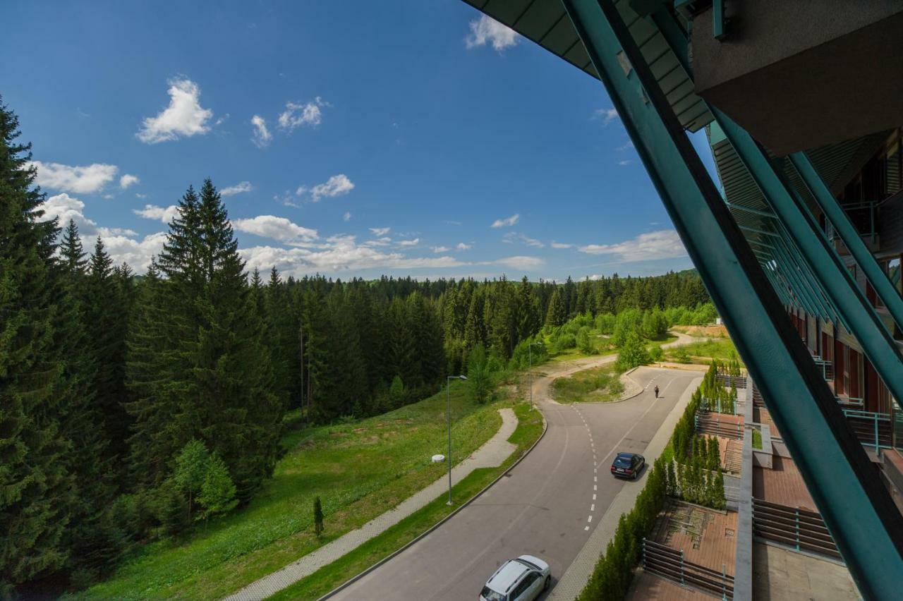 Family Apartment In Silver Mountain Resort Пояна-Брашов Экстерьер фото