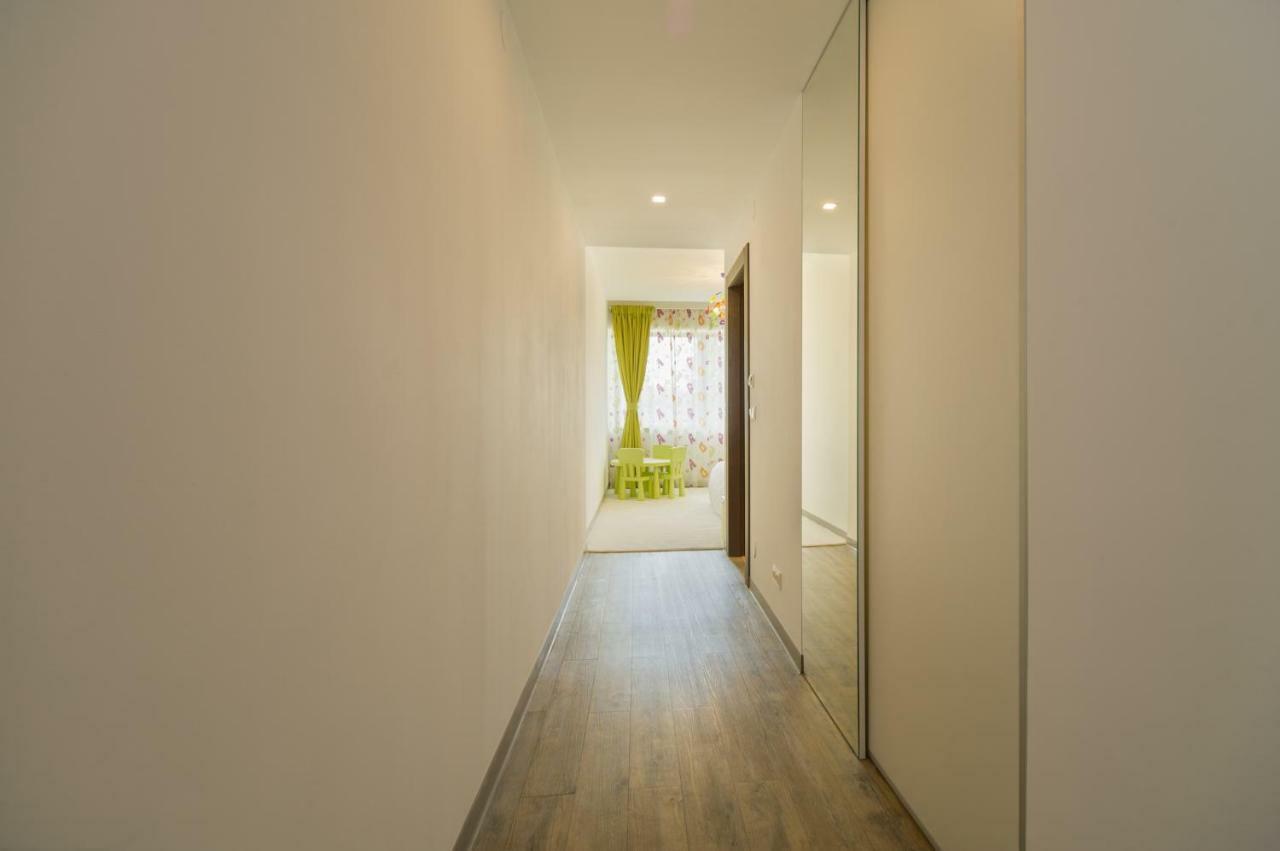 Family Apartment In Silver Mountain Resort Пояна-Брашов Экстерьер фото